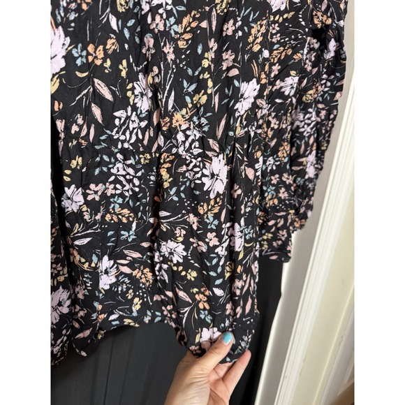 Lane Bryant Boho Cottage Top‎ 14 16 Navy Pink Floral Faux Wrap Peplum Balloon - Picture 11 of 11